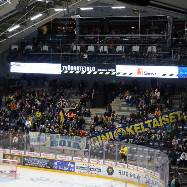 Nordic Led Solutions urheilunäyttö Kivikylän areena Rauman Lukko