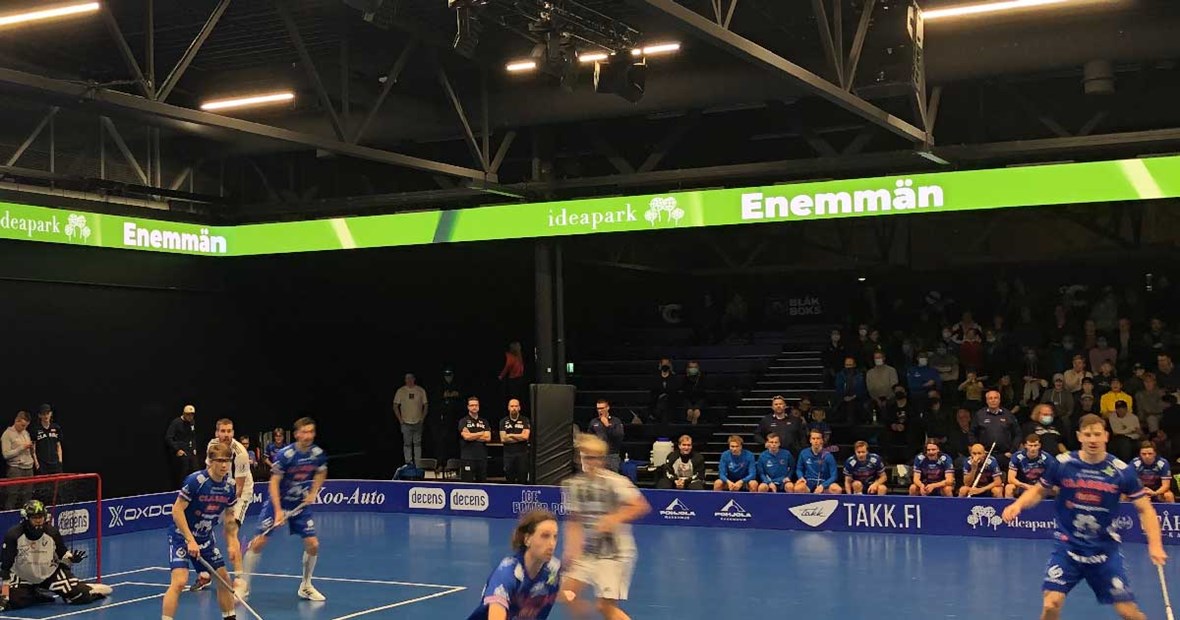 LED-laitanäyttö Ideaparkissa